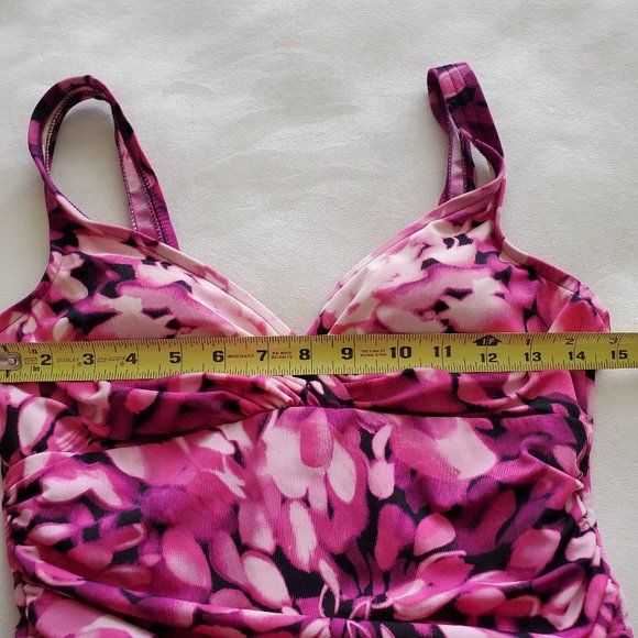 Miraclesuit One Piece Swimsuit Pink Floral Size 10 perfect condition Slimming - Picture 12 of 15